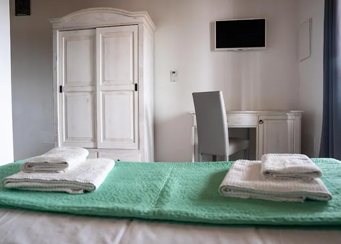 Corallo Rooms